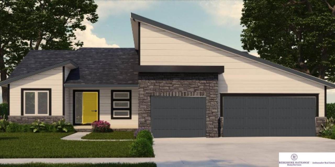 11852 113 Avenue - Photo 1