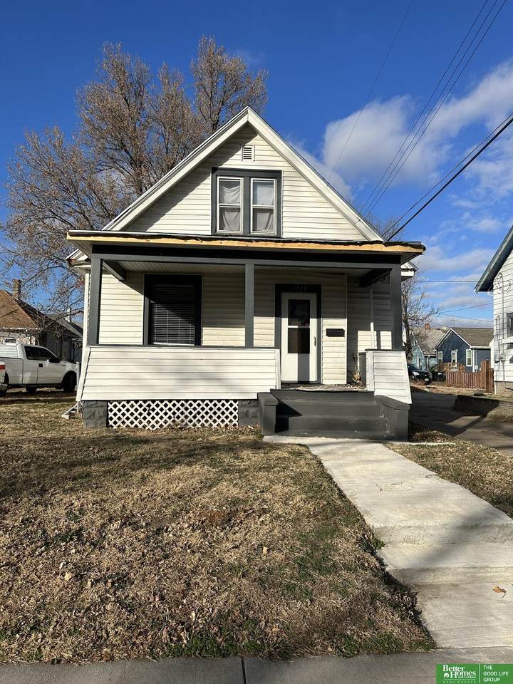 1716 Sprague Street - Photo 1