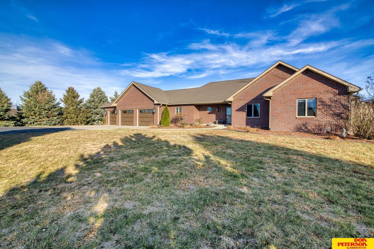 756 18th Road - Photo 1