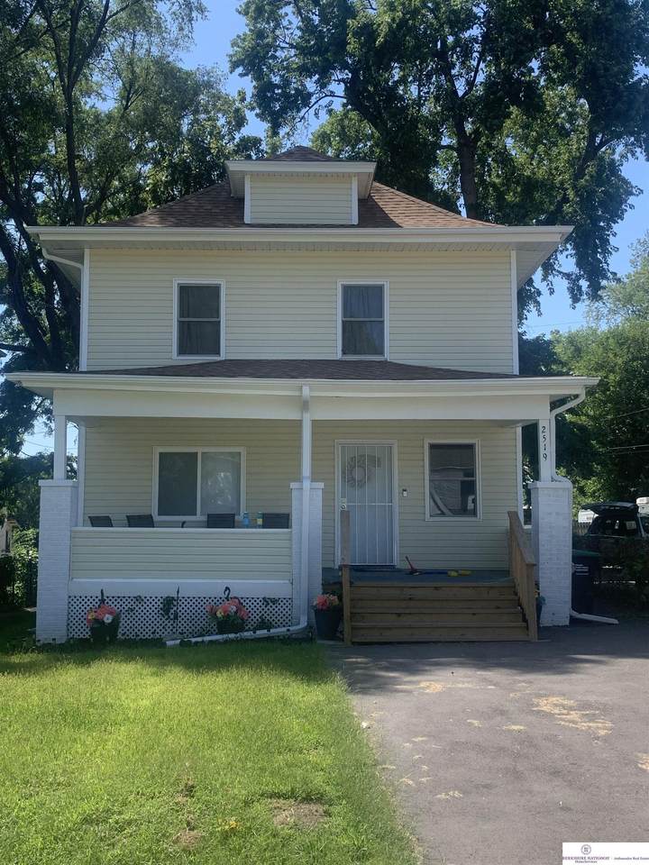 2519 Wirt Street - Photo 1