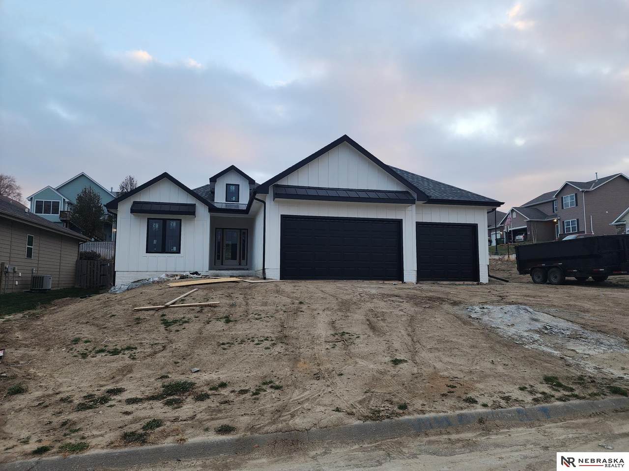 4607 Hansen Avenue - Photo 1