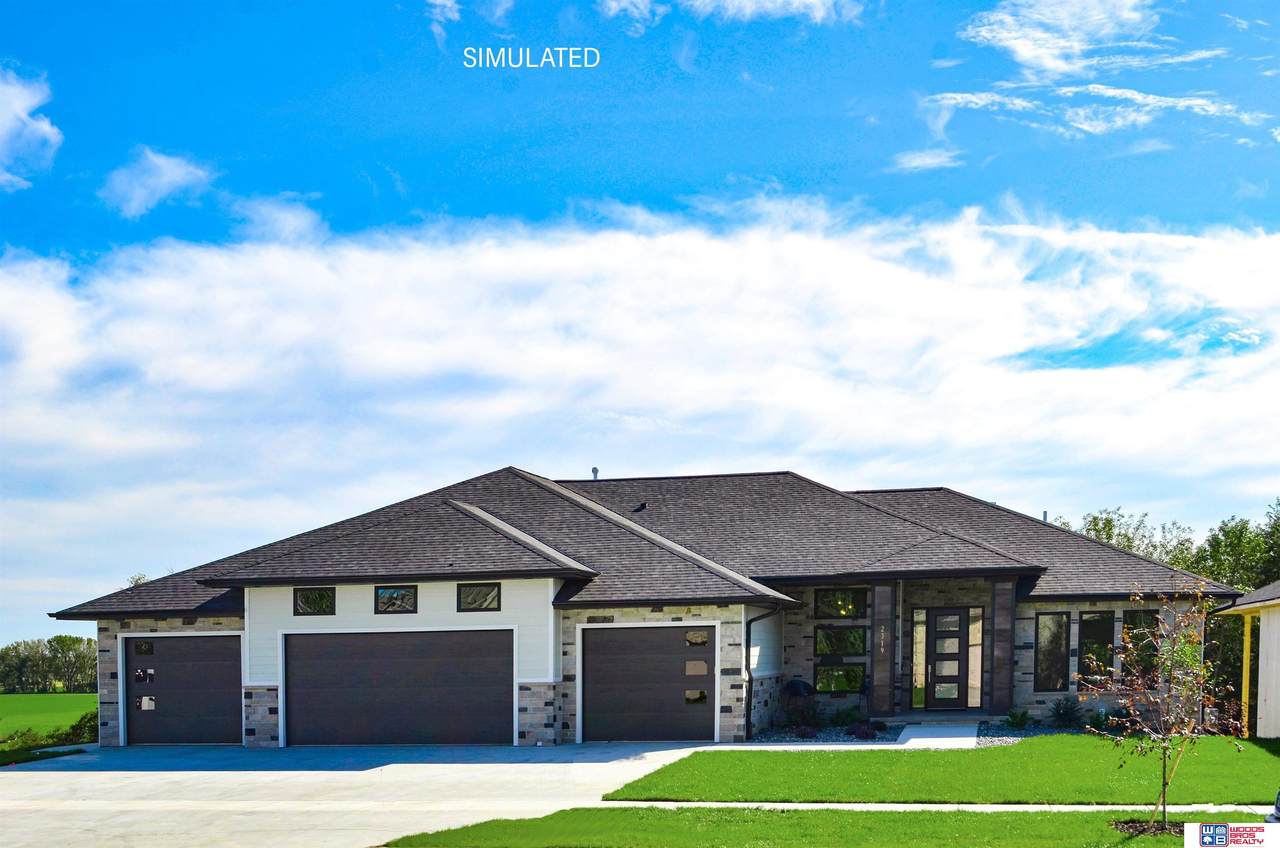 3413 Tree Line Drive - Photo 1
