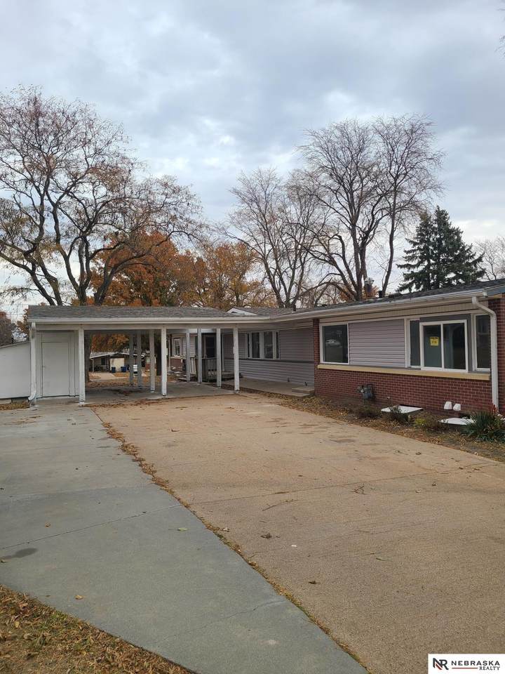 5136 Superior Street - Photo 1