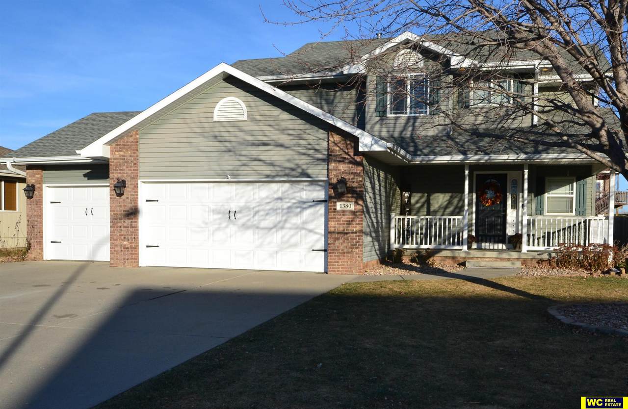 1380 Voss Drive - Photo 1