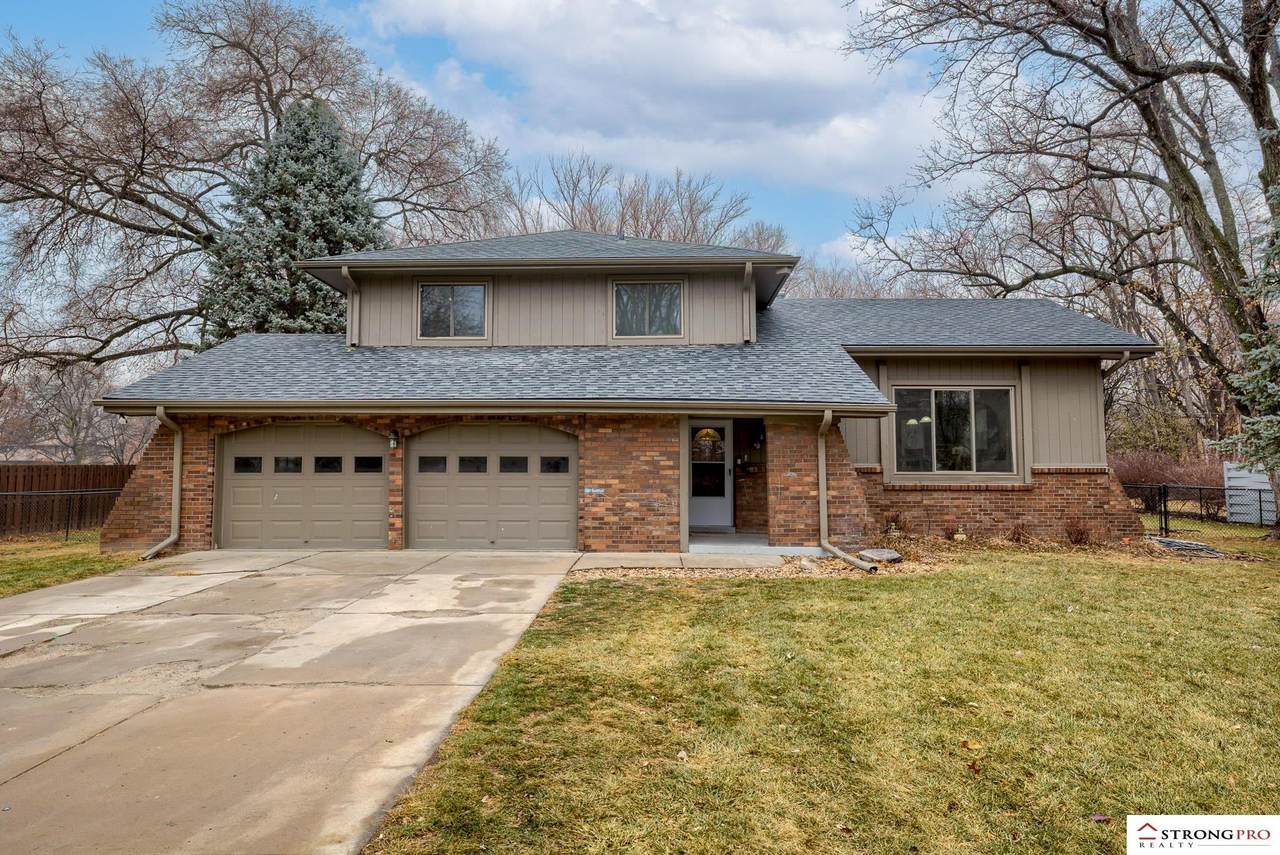6416 Country Club Road - Photo 1