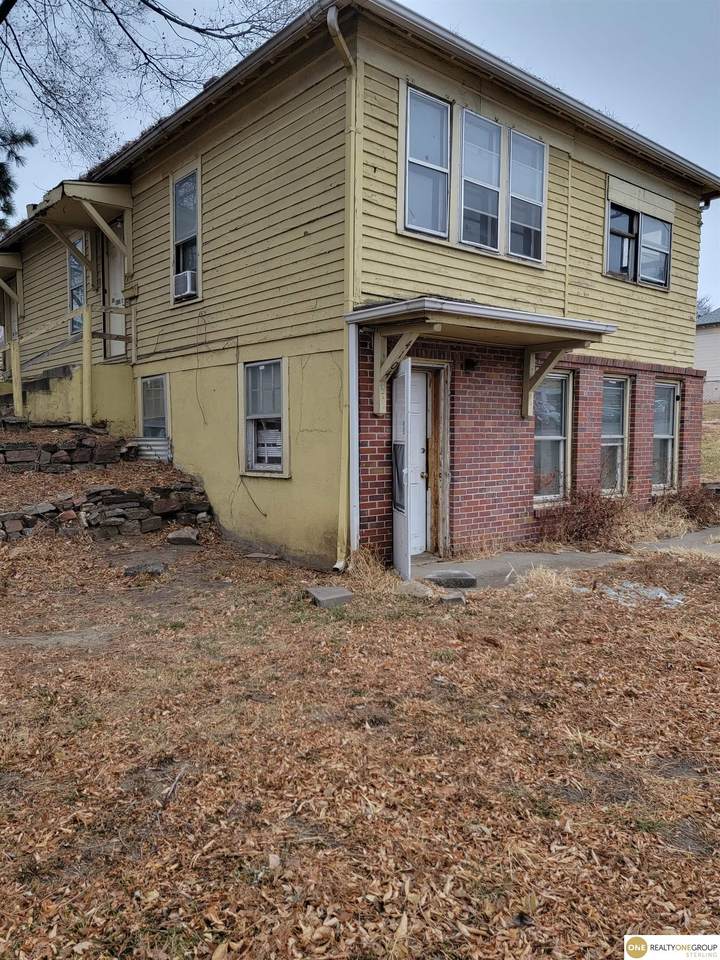 4104 Cuming Street - Photo 1
