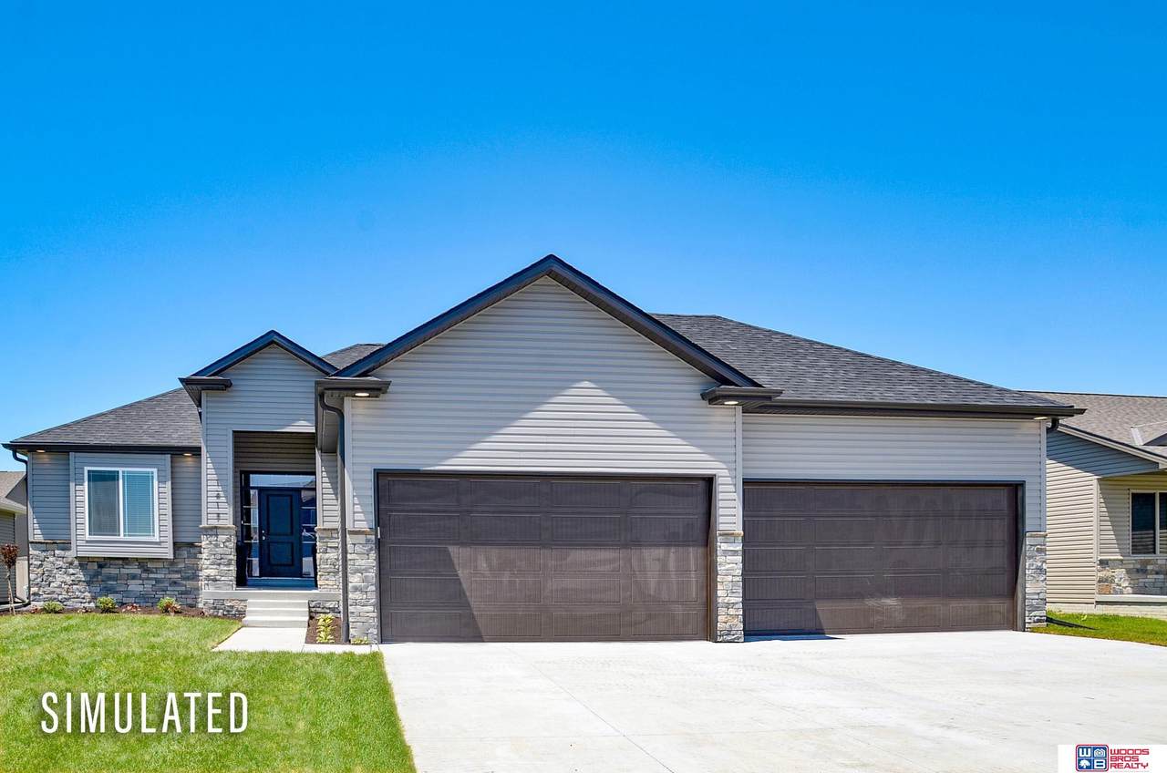 7643 Isidore Drive - Photo 1