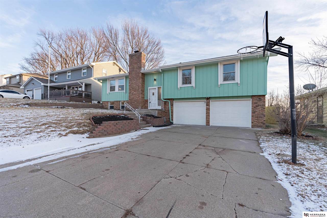 9717 Saratoga Street - Photo 1