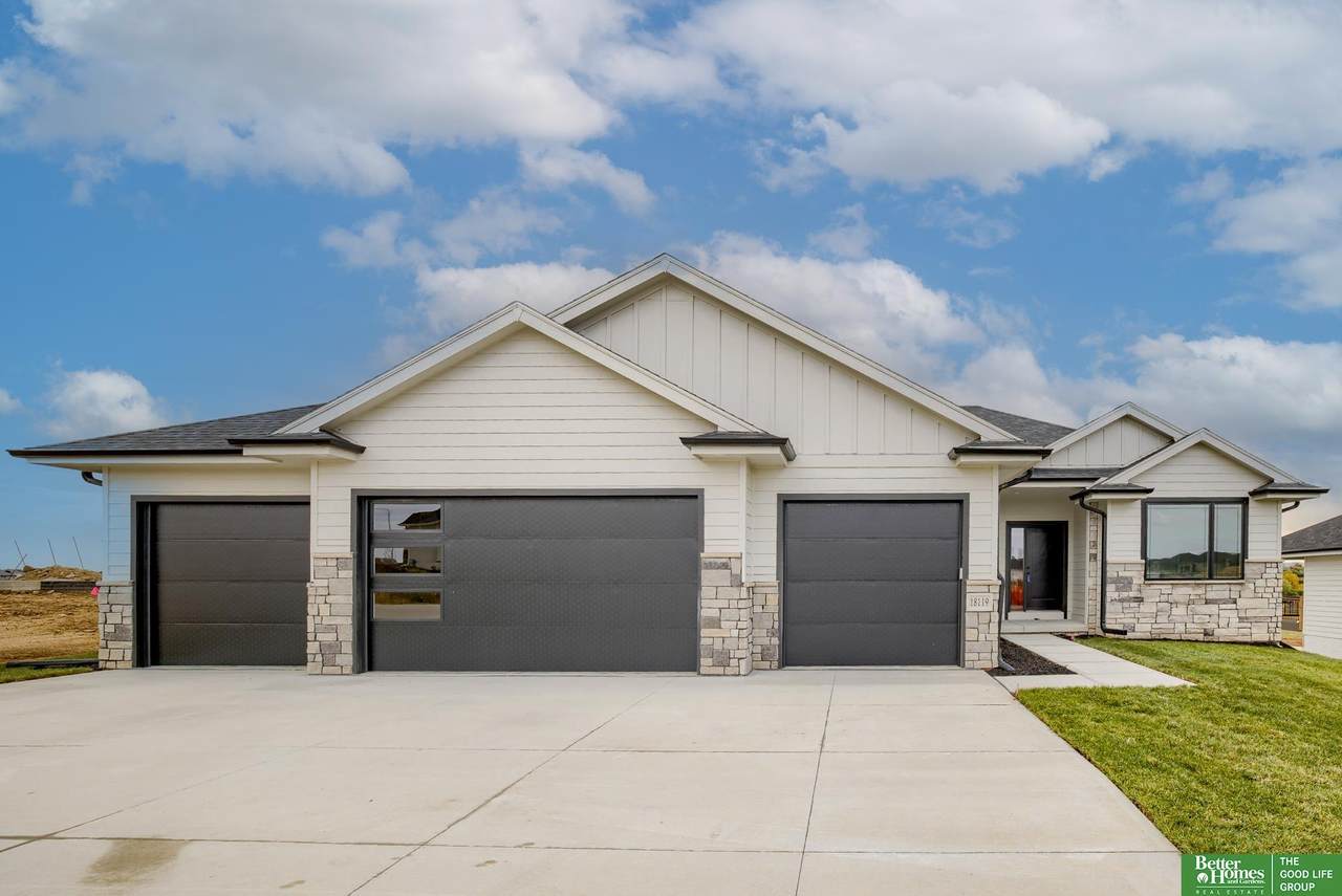 18119 Miami Street - Photo 1