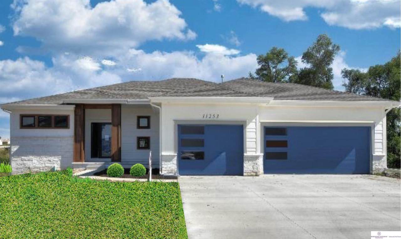 5409 Brook Street - Photo 1