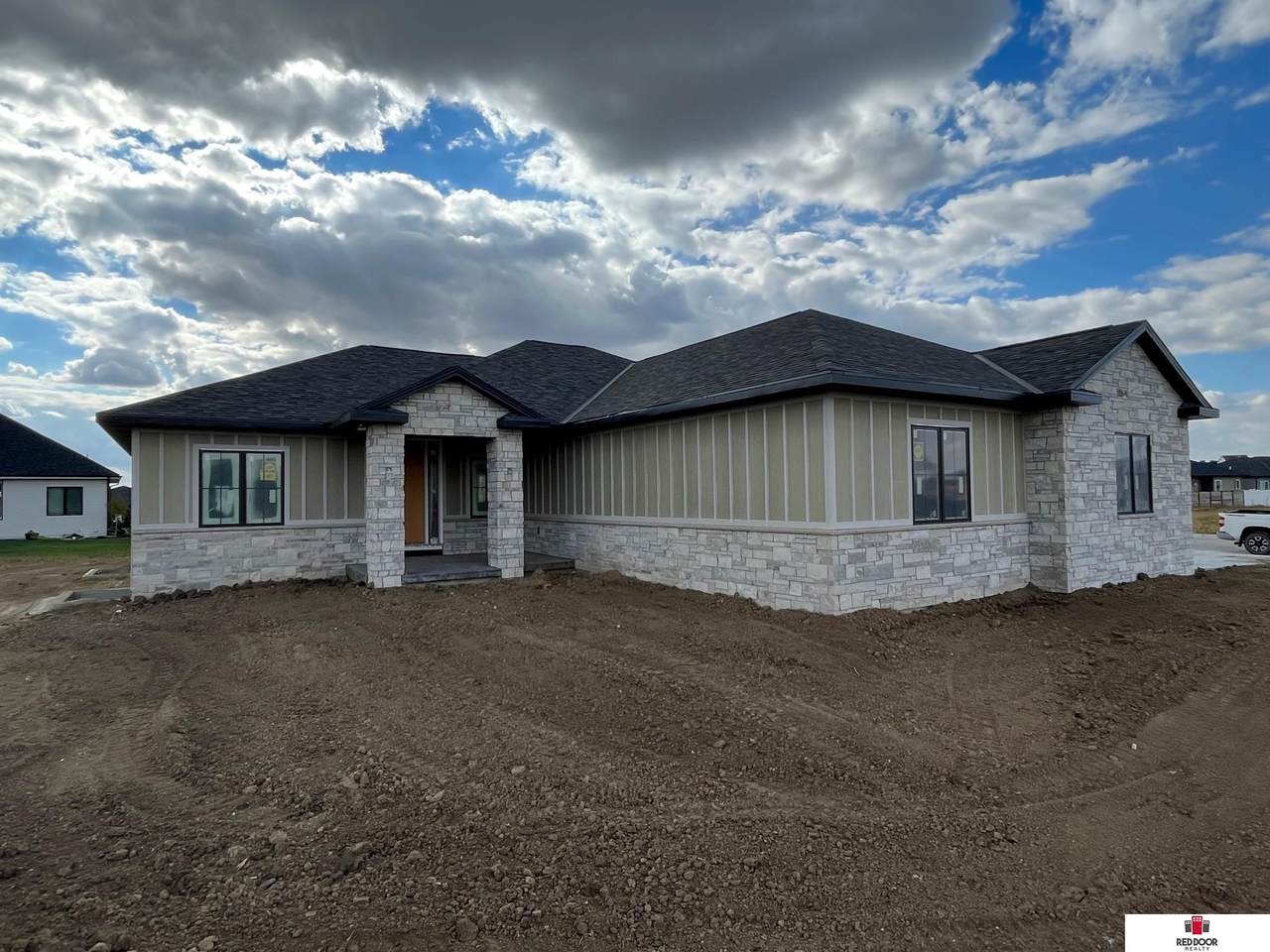 3321 Forest Avenue - Photo 1