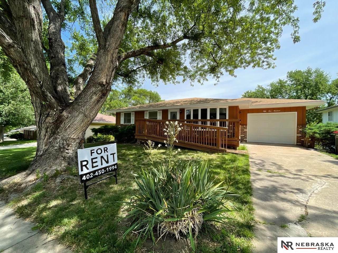 5500 Stonecliffe Drive - Photo 1