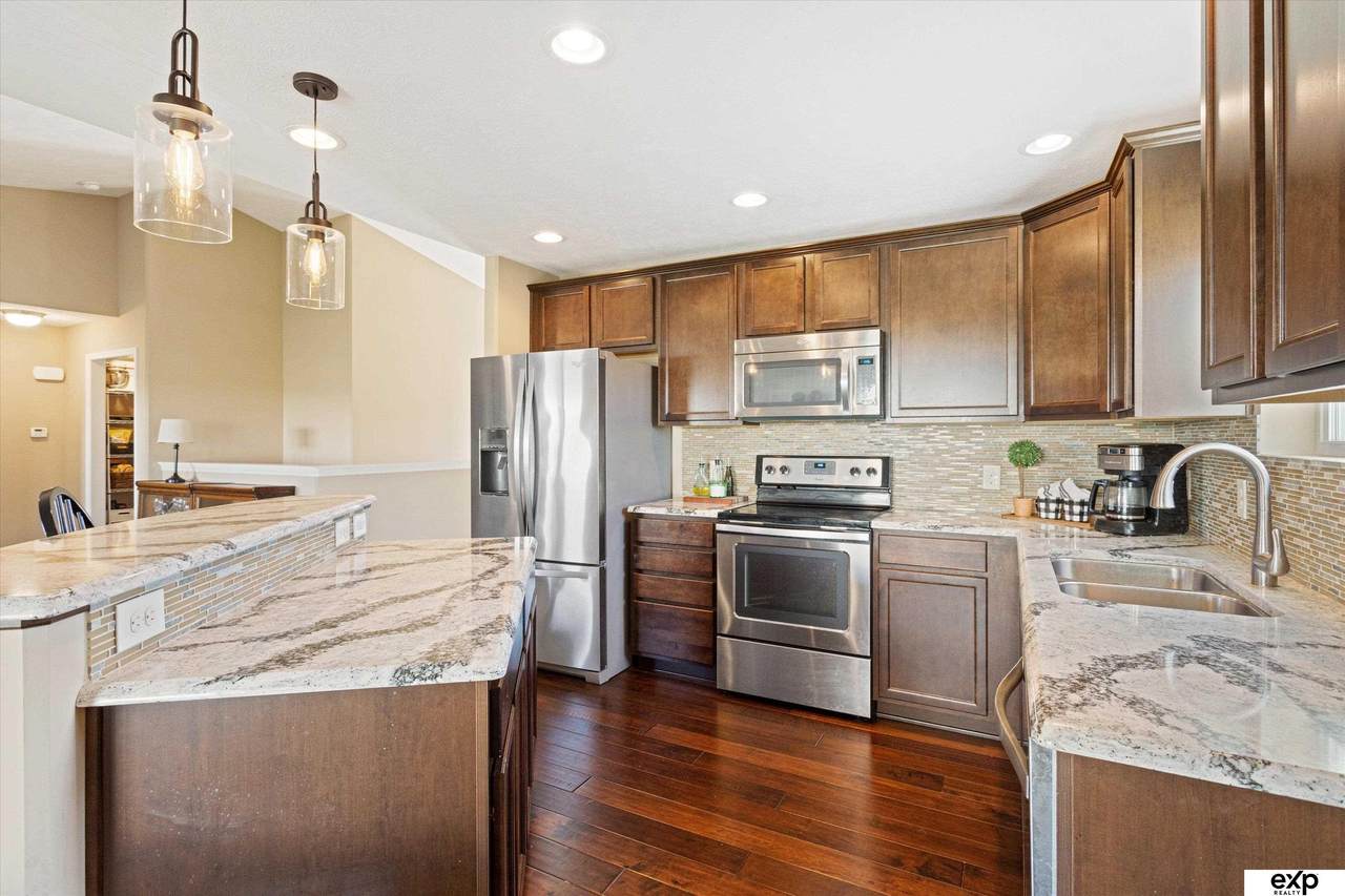 17212 Morgan Avenue - Photo 1