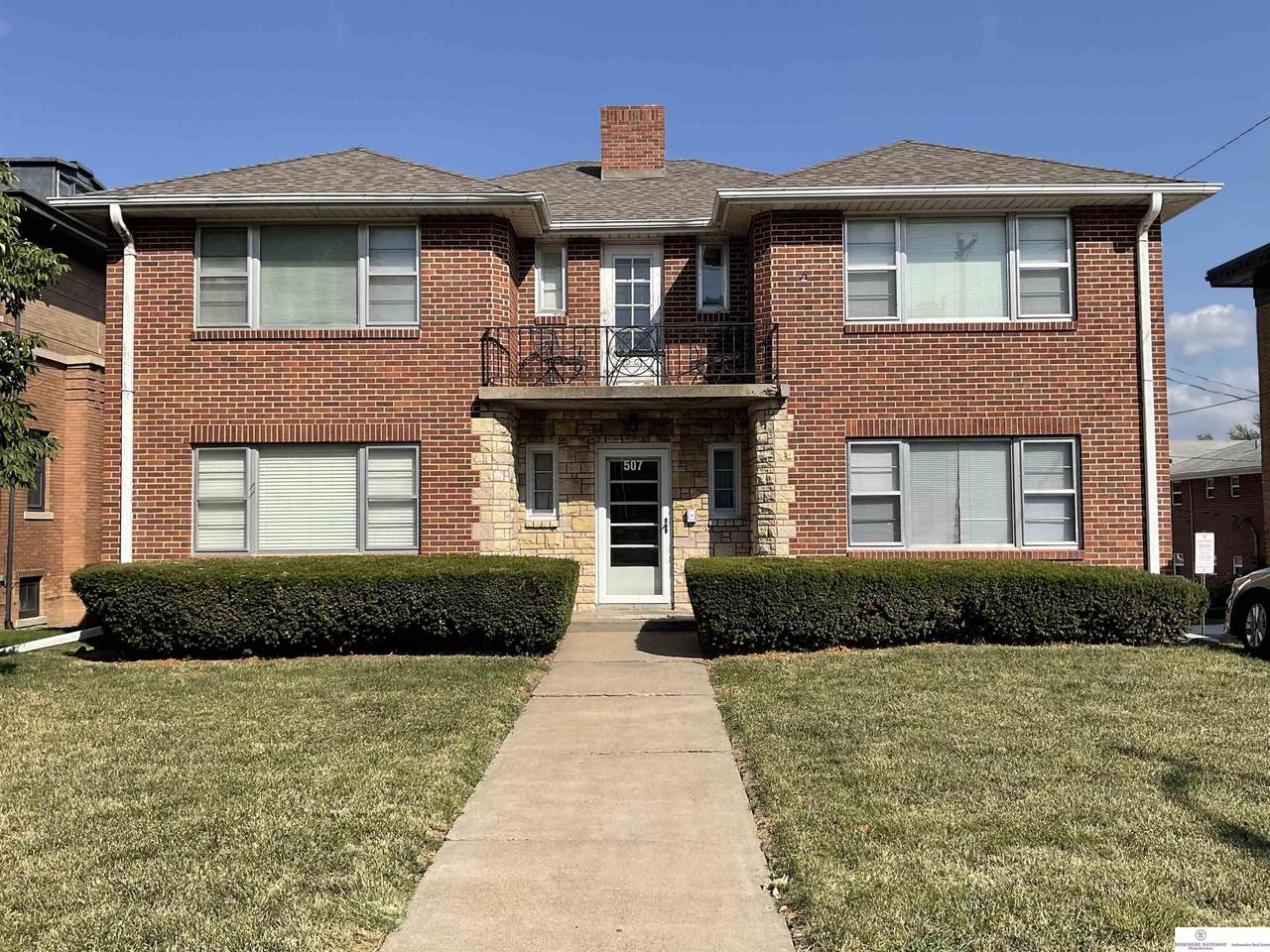 507 36 Street - Photo 1