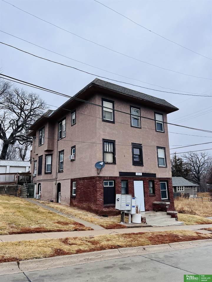 2214 D Street - Photo 1
