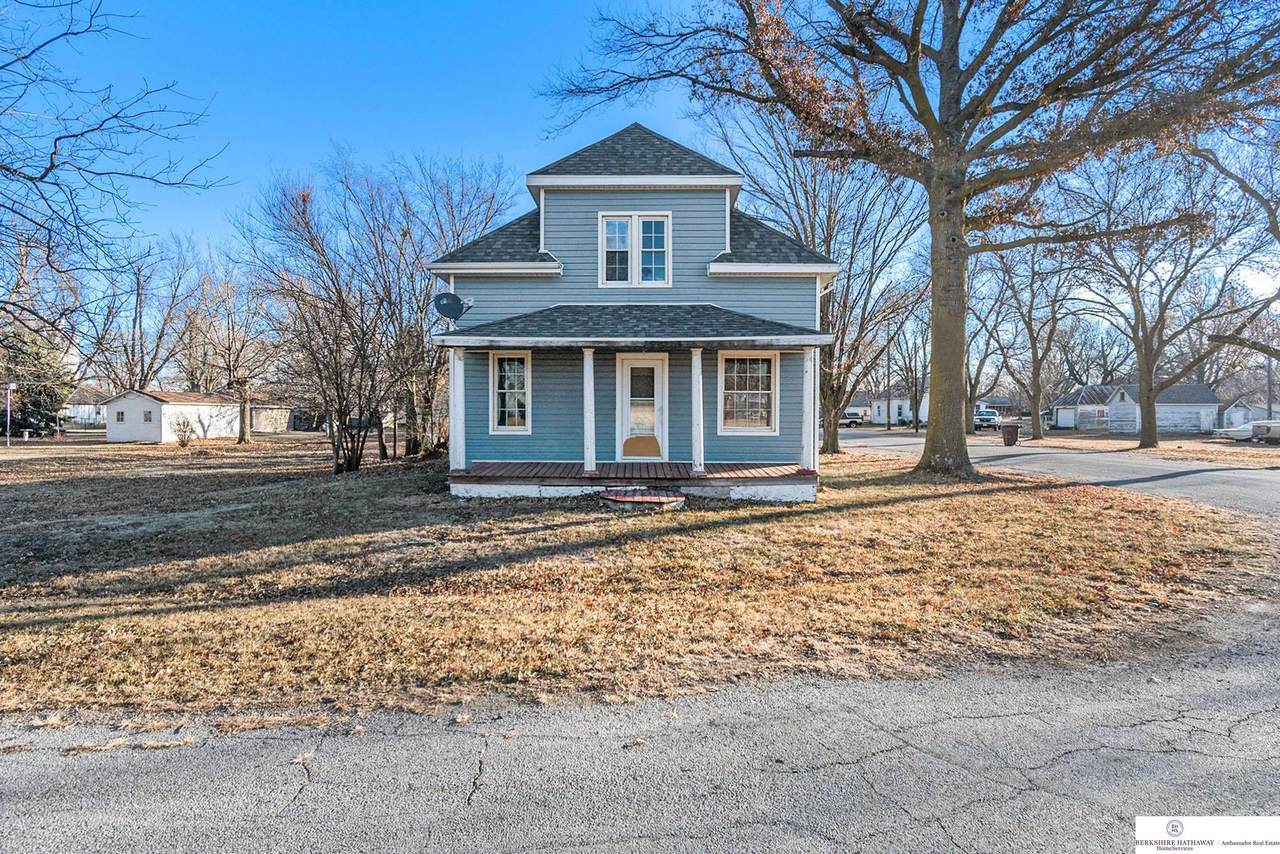 323 Garfield Street - Photo 1