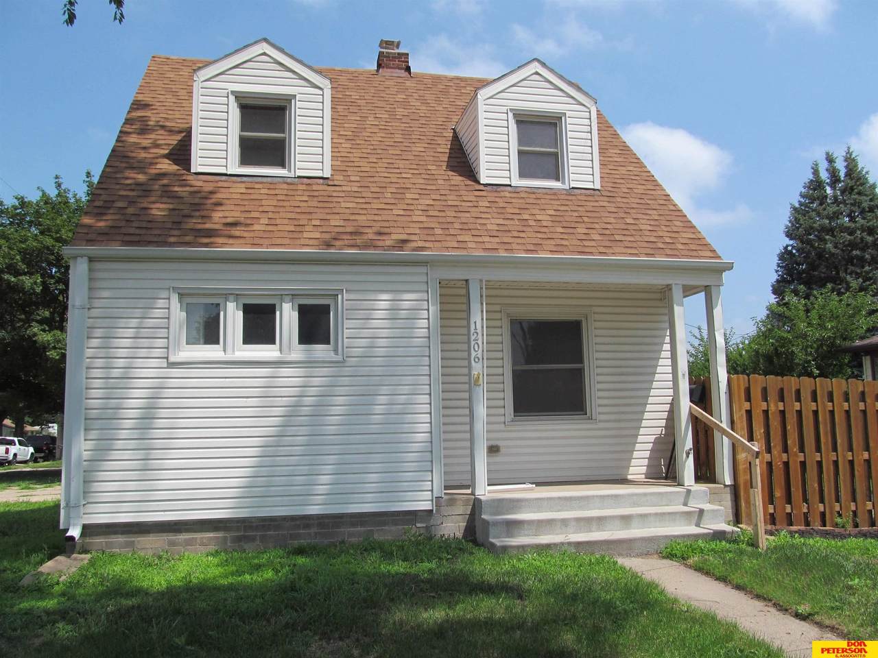 1206 E Military Avenue, Fremont, NE 68025 (MLS 22326469) Don