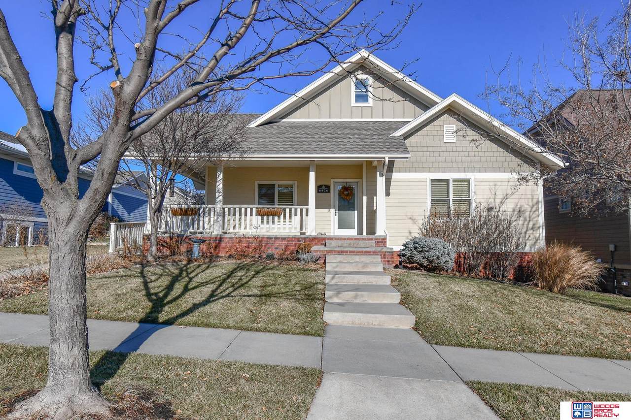 6026 Chartwell Lane - Photo 1