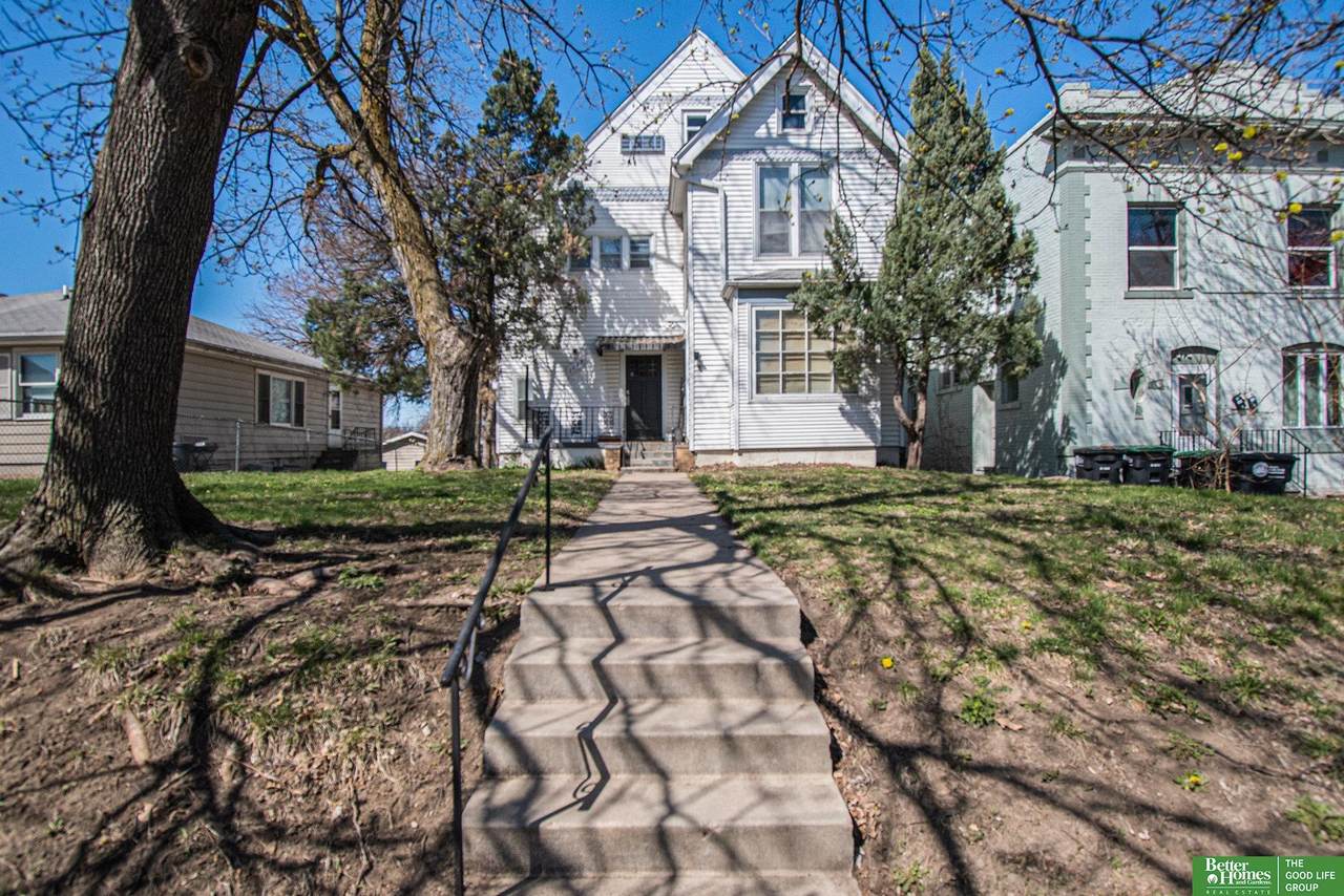 1122 32 Street - Photo 1