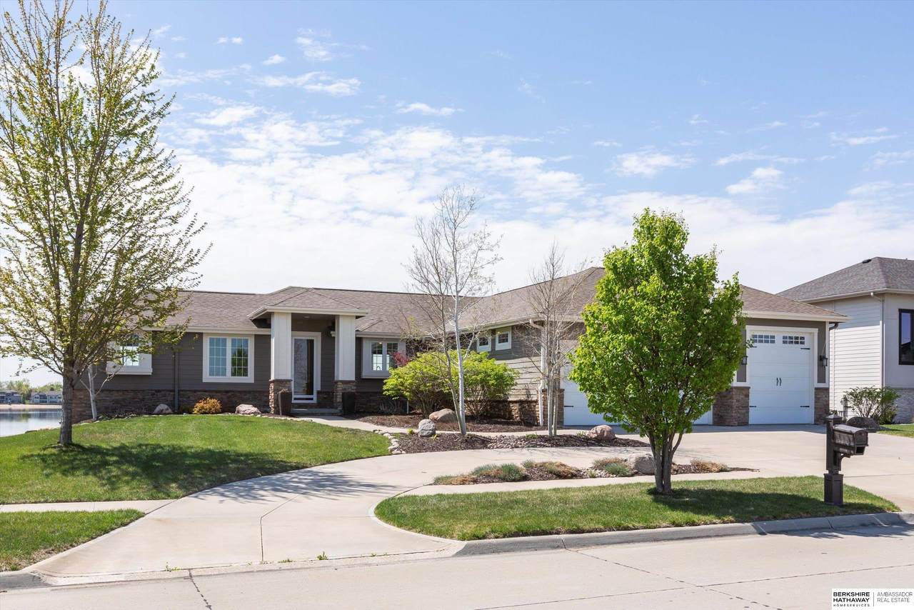 26609 Taylor Street - Photo 1