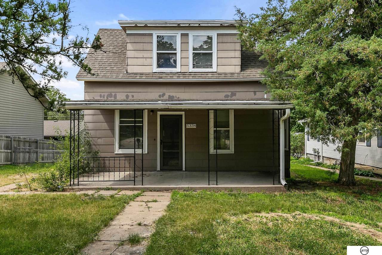 5334 Bancroft Avenue - Photo 1