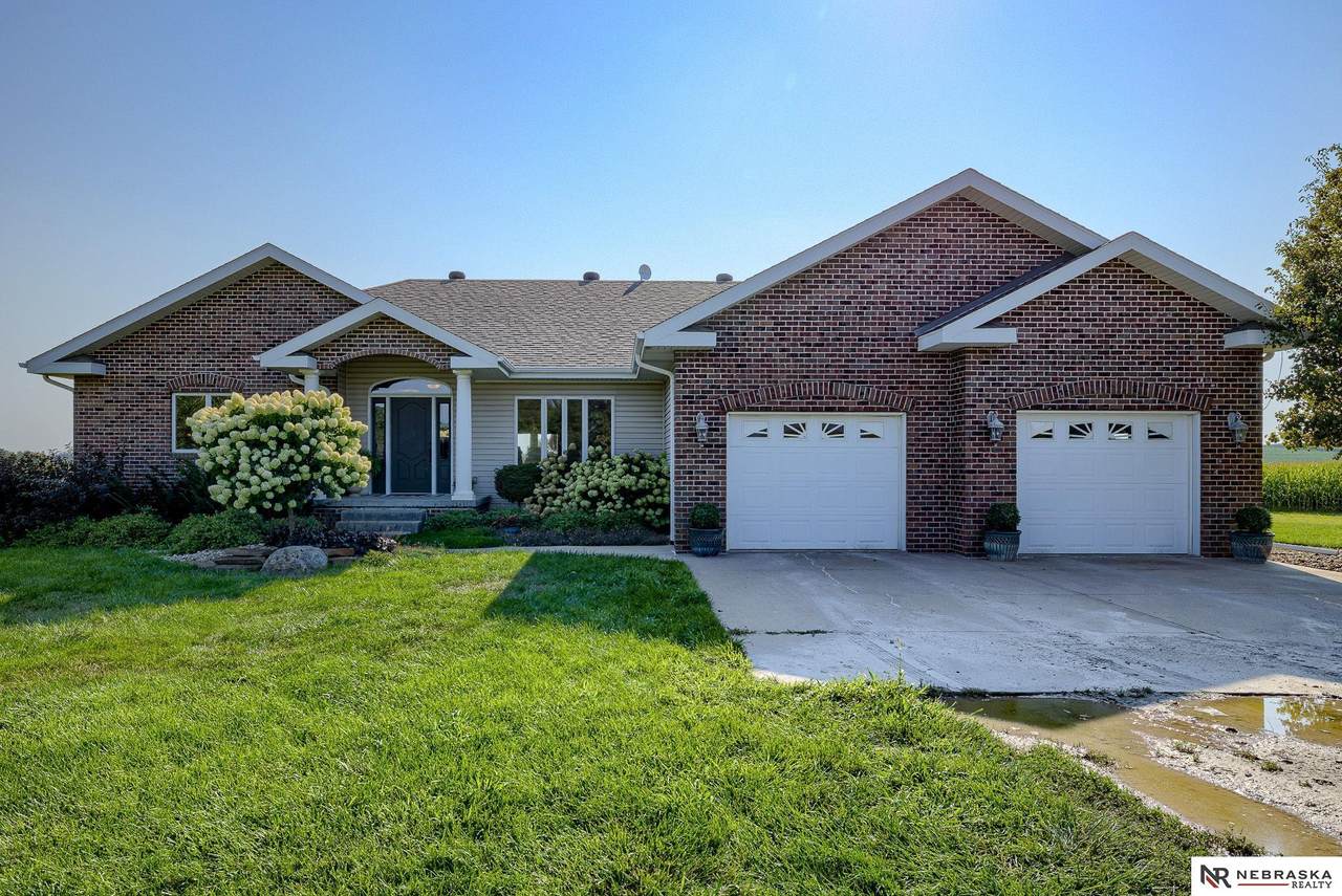 1175 Rood Drive - Photo 1