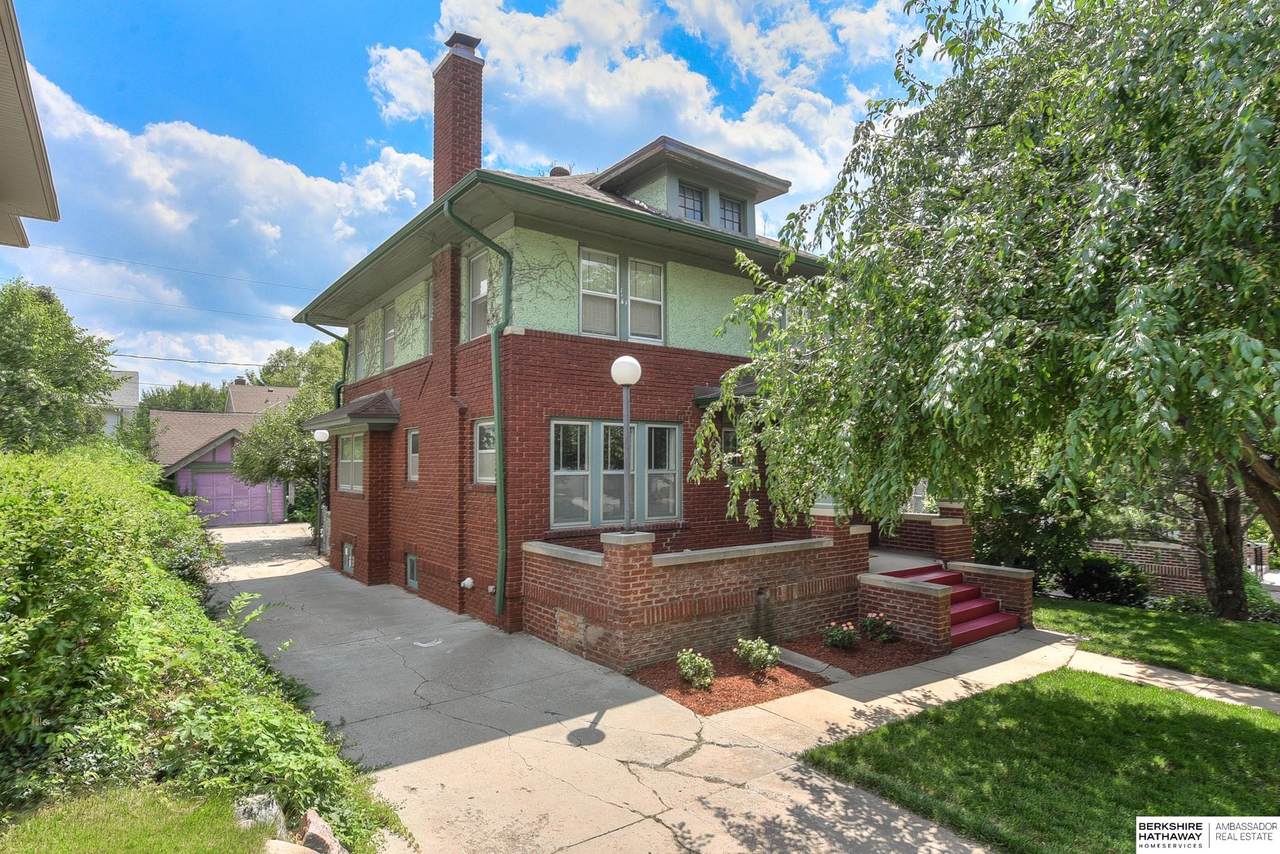 5107 Nicholas Street - Photo 1