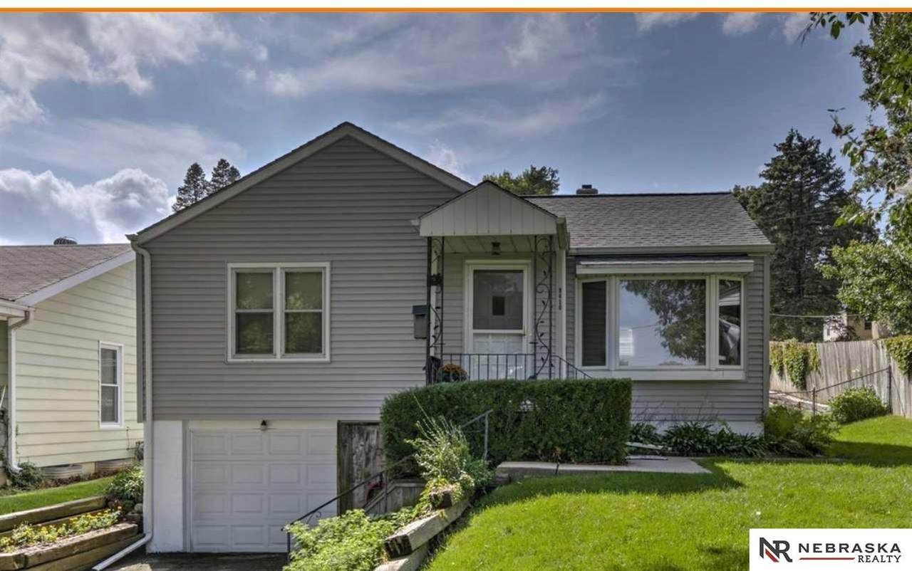 9410 29 Street - Photo 1