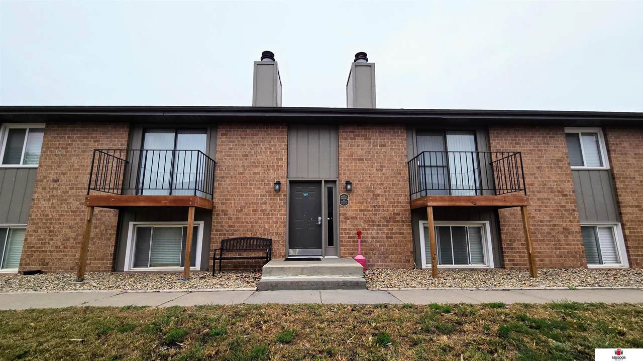 3524 Huntington Avenue - Photo 1