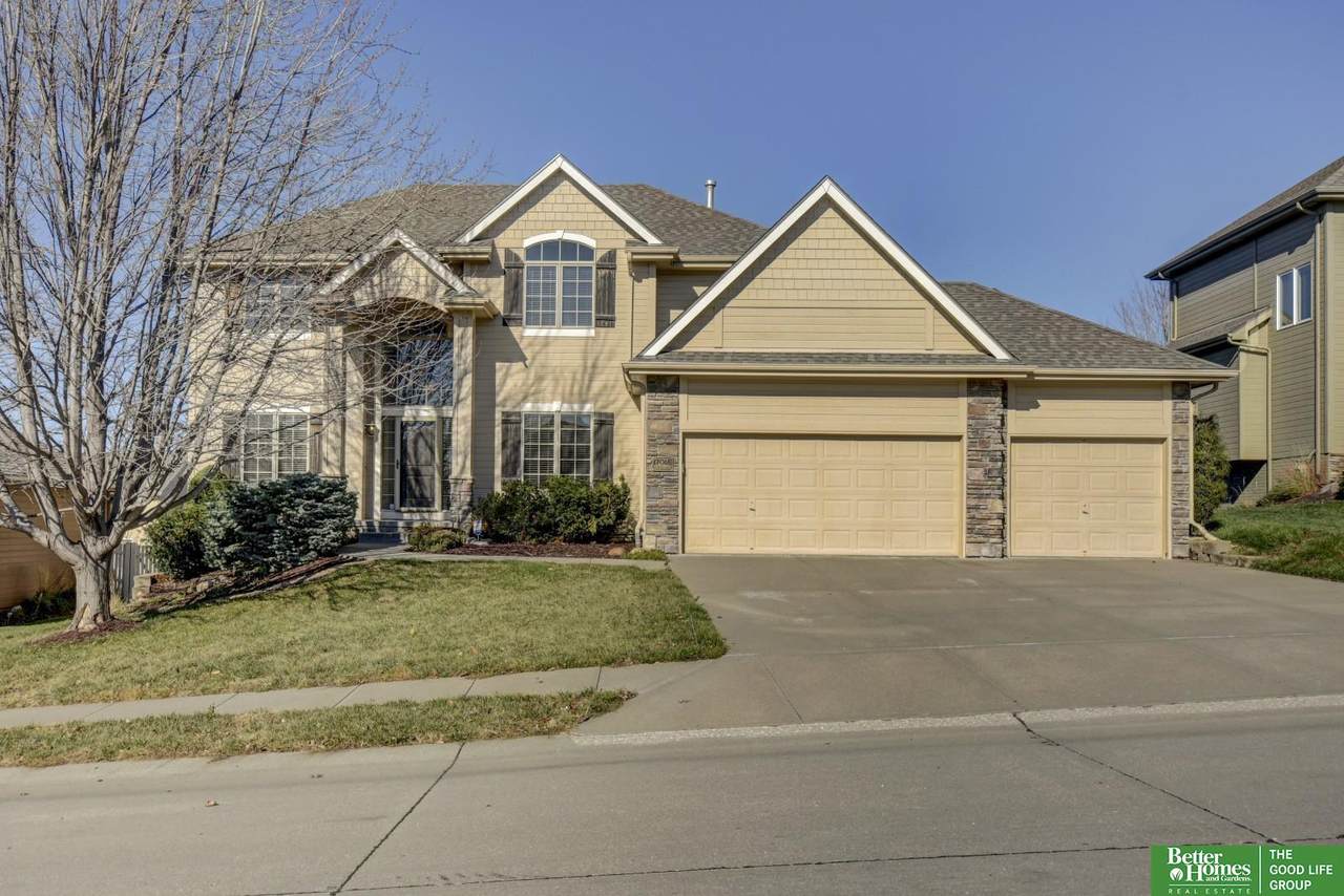 17018 Grant Street - Photo 1