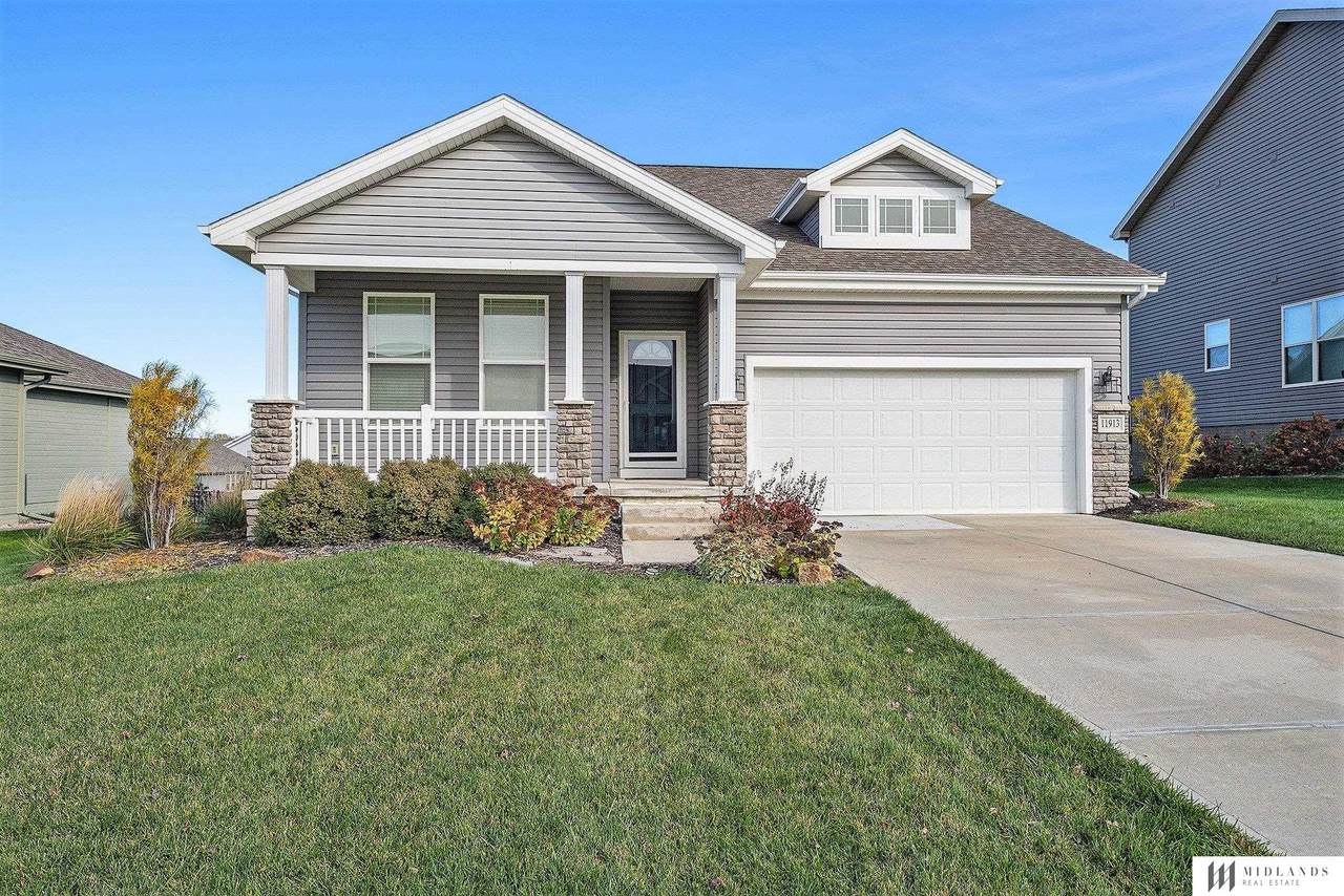 11913 212th Street - Photo 1