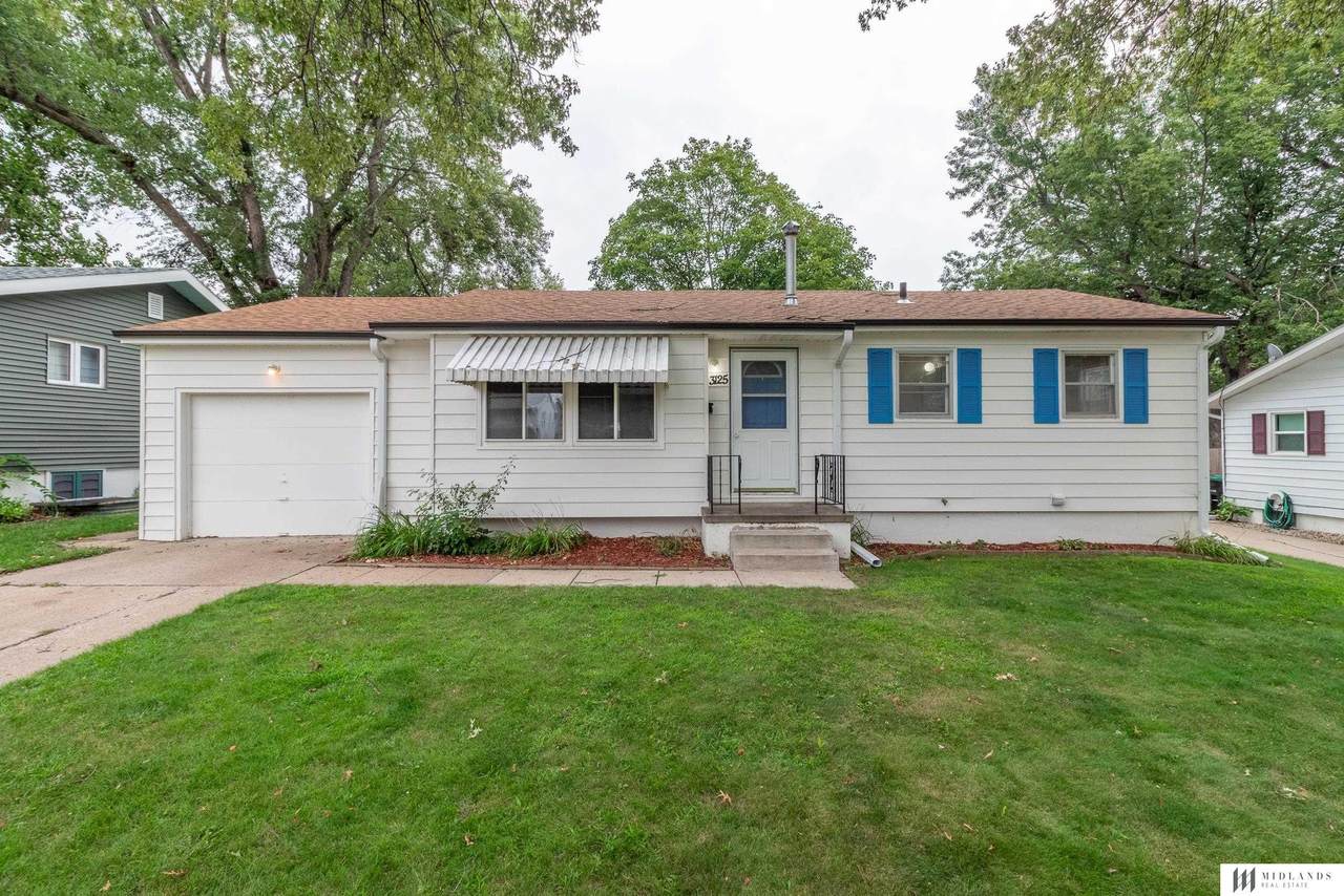 3125 122 Street - Photo 1