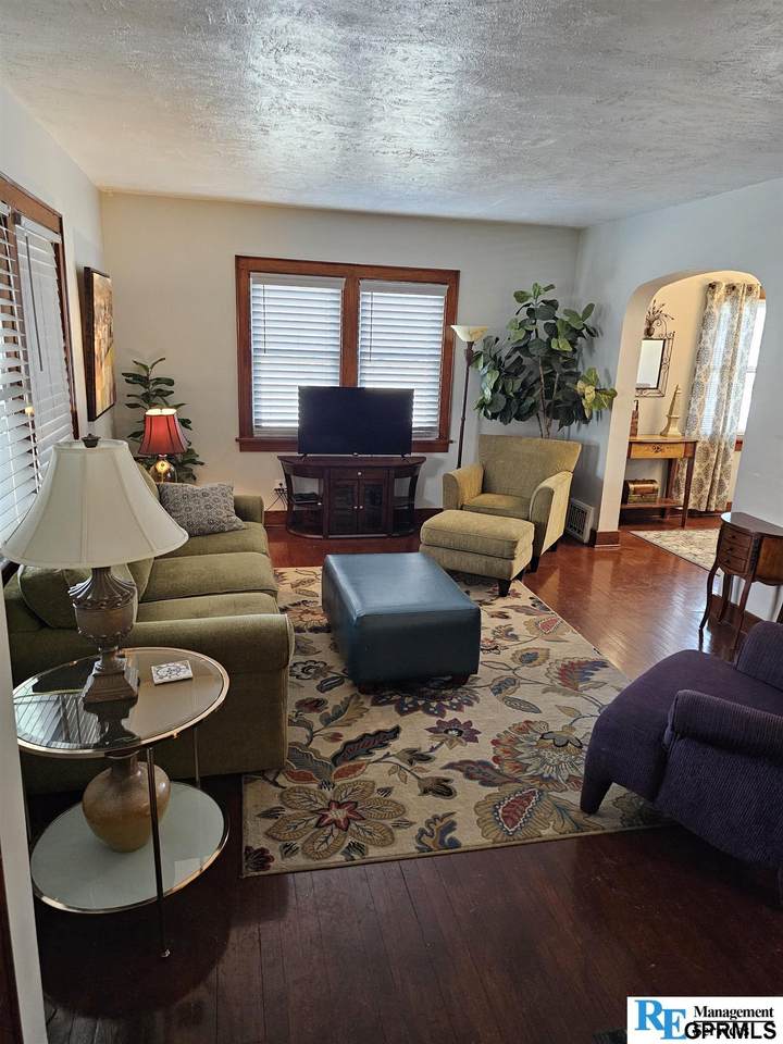 https://bt-photos.global.ssl.fastly.net/omaha/1280_boomver_1_22504982-2.jpg
