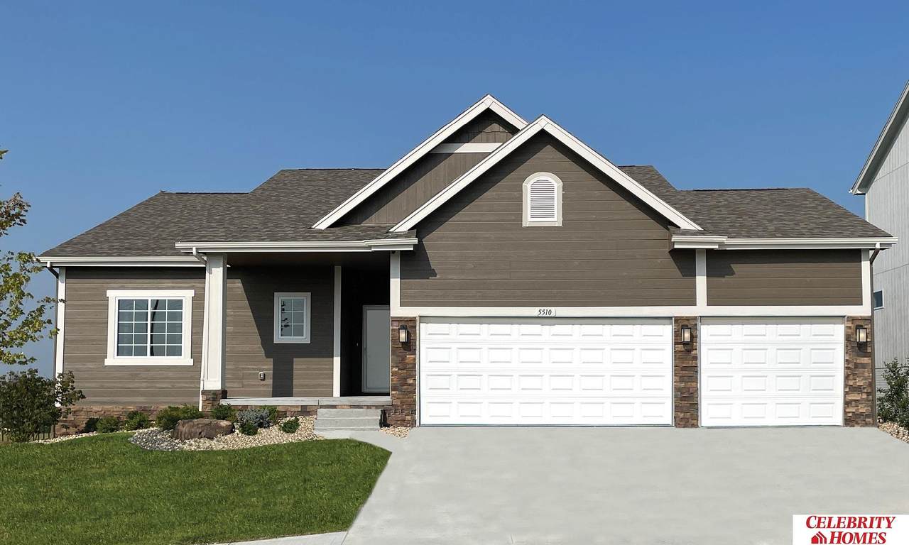 16925 Curtis Avenue - Photo 1