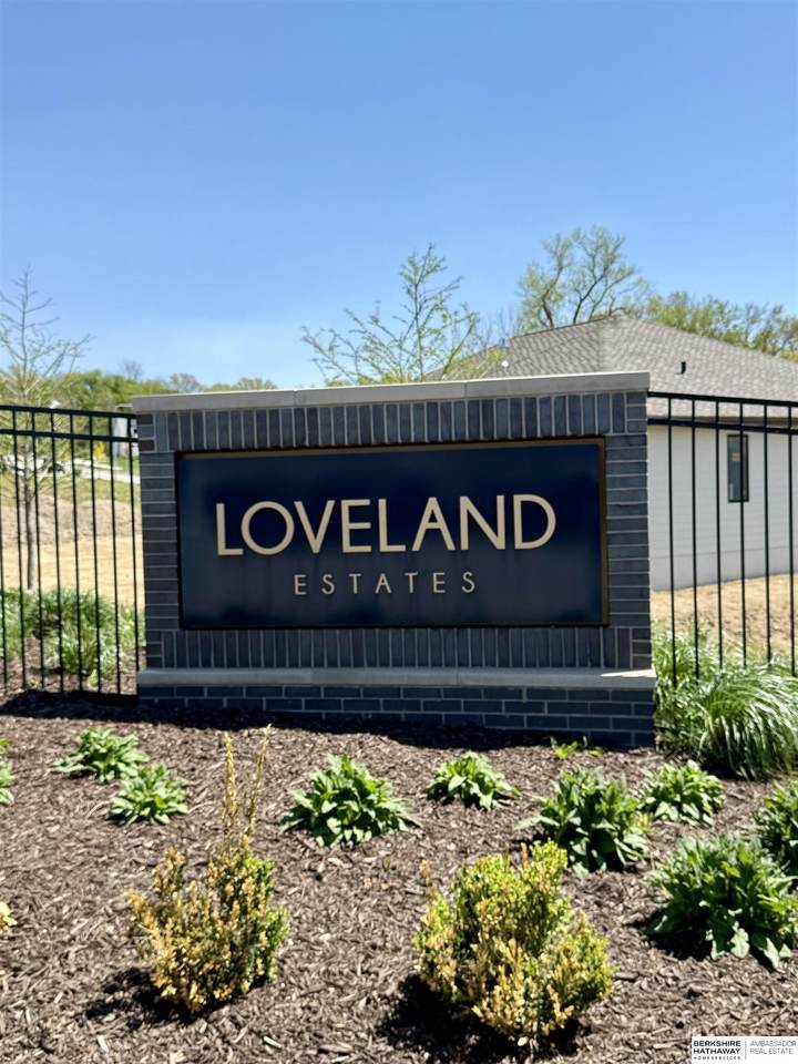 8629 Loveland Estates Court - Photo 1