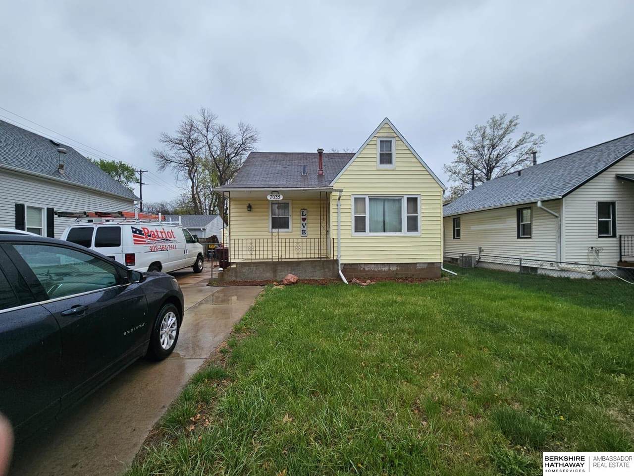 7035 Havelock Avenue - Photo 1