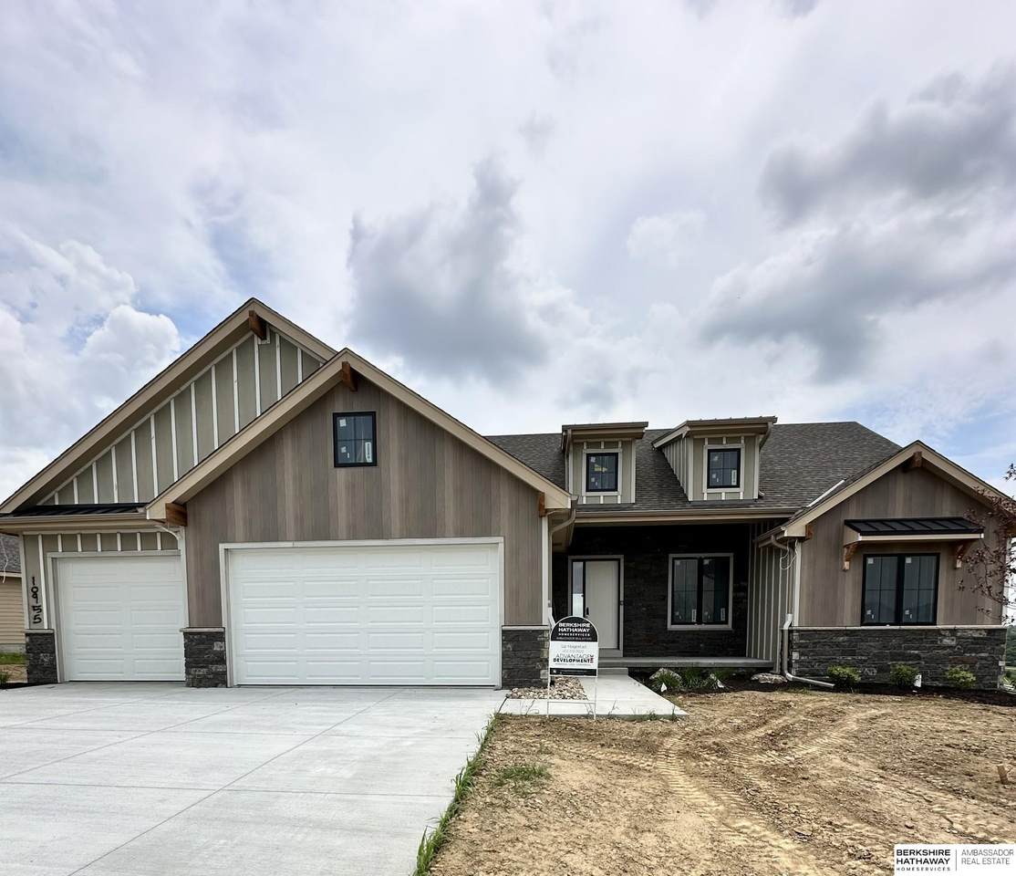 10955 102nd Street - Photo 1