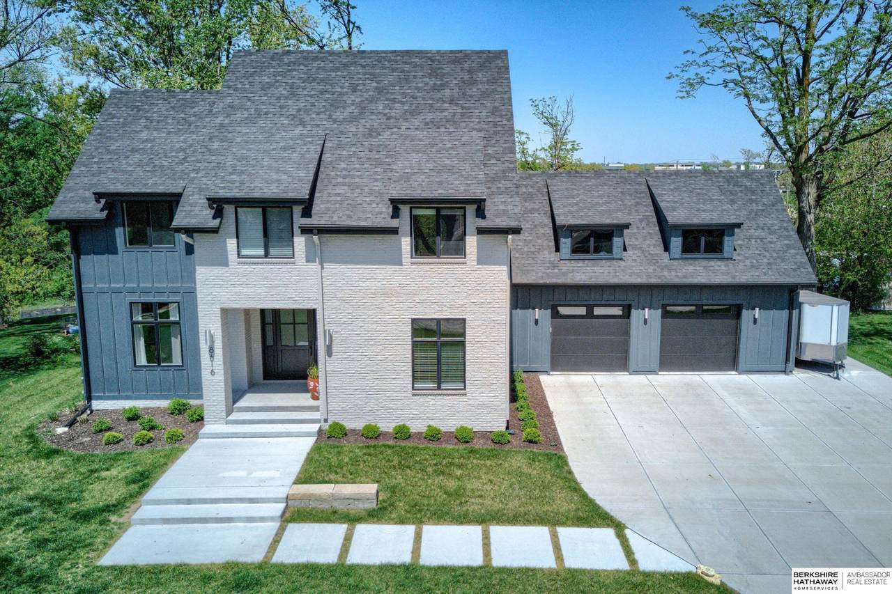 8616 Broadmoor Drive - Photo 1