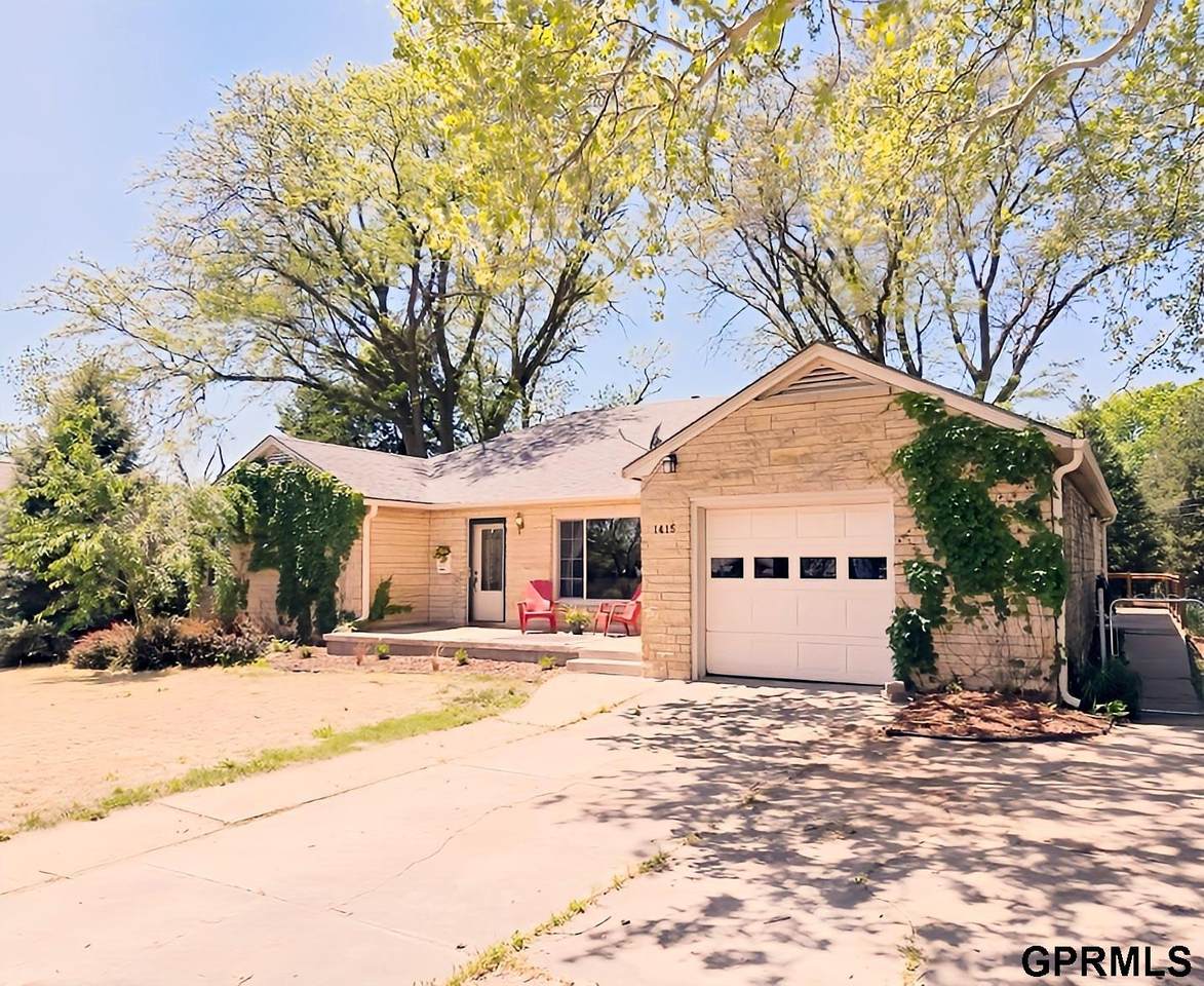 1415 H Street - Photo 1