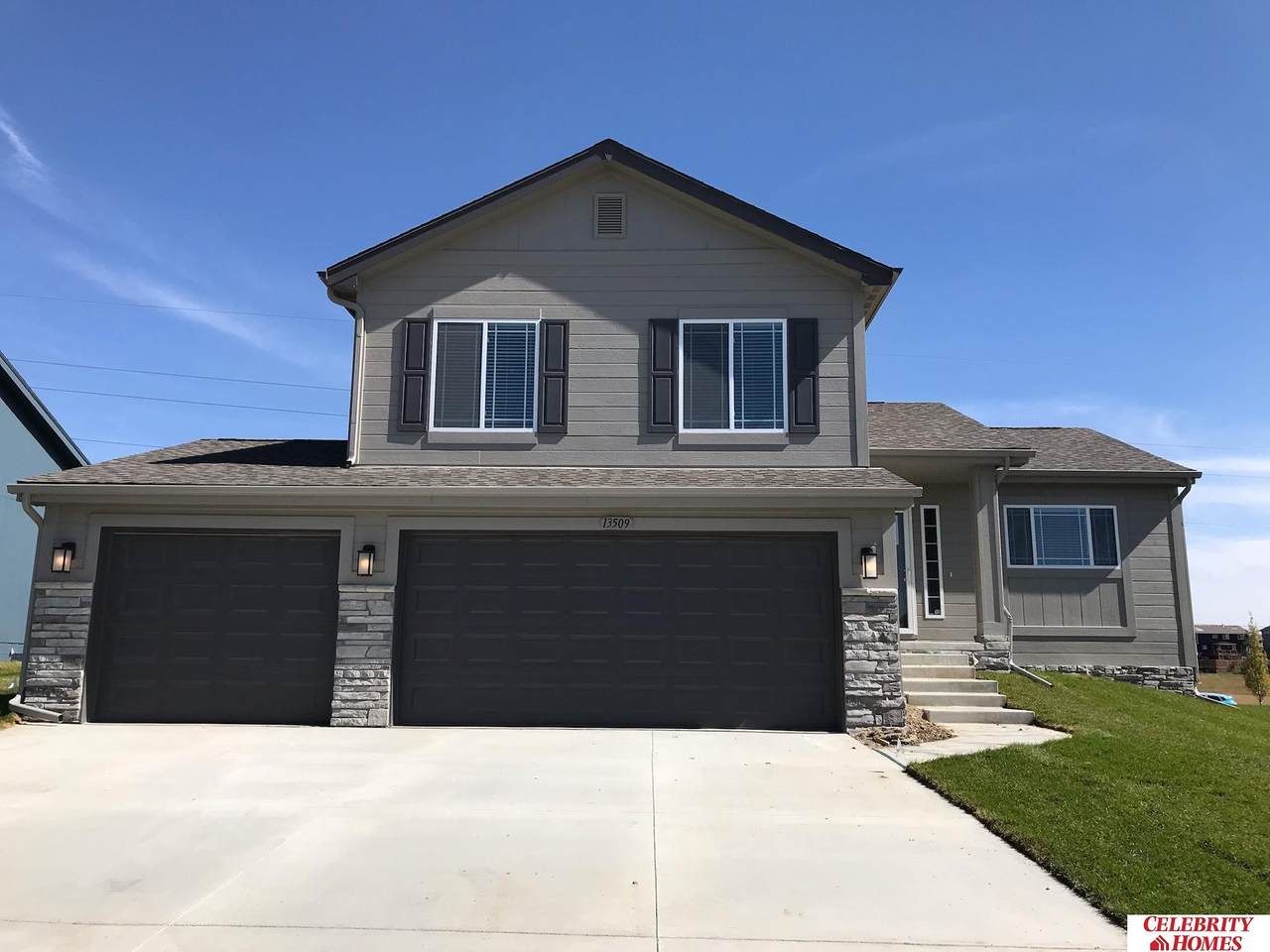 16913 Newport Avenue - Photo 1