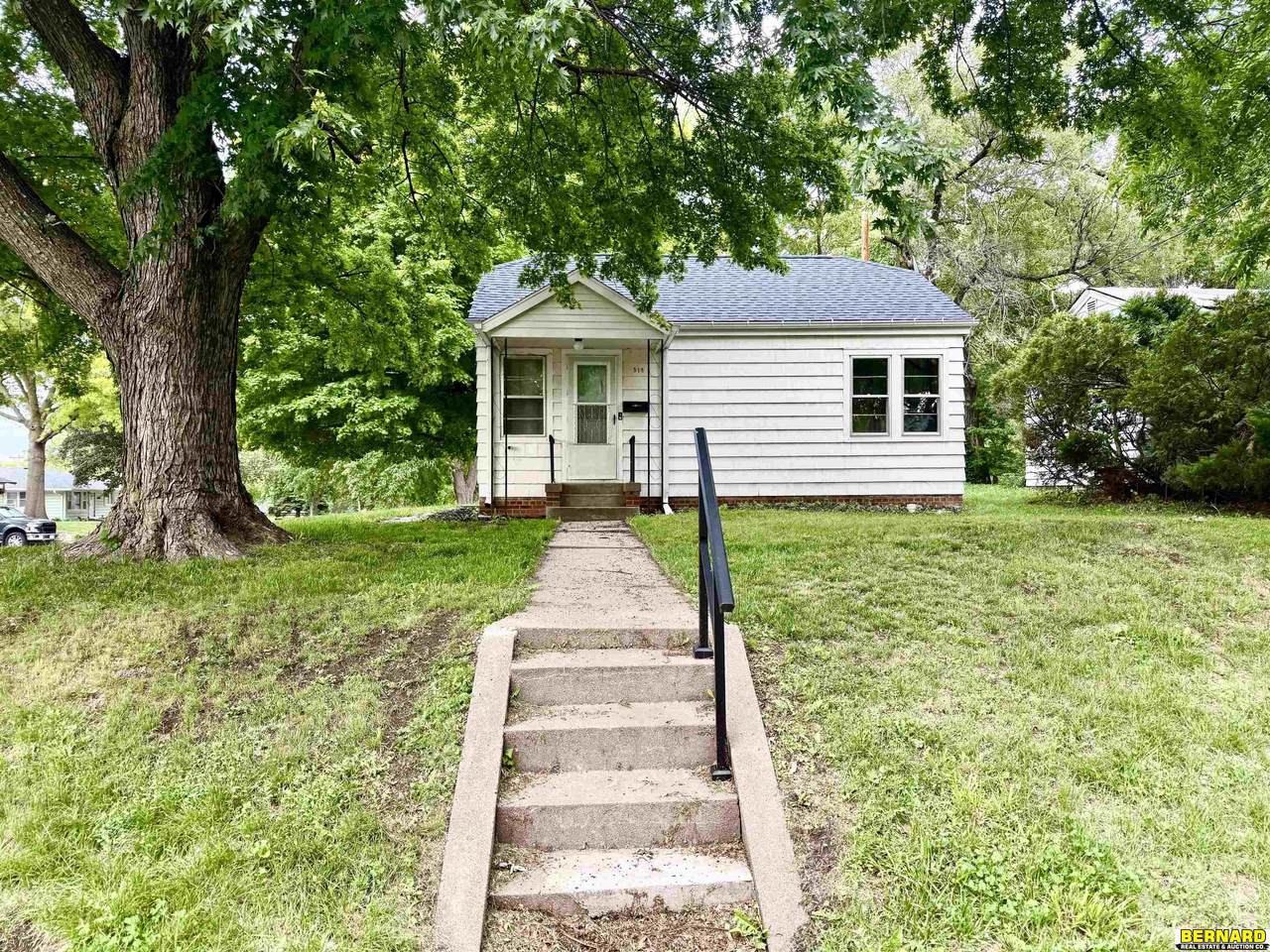 518 18th Street - Photo 1