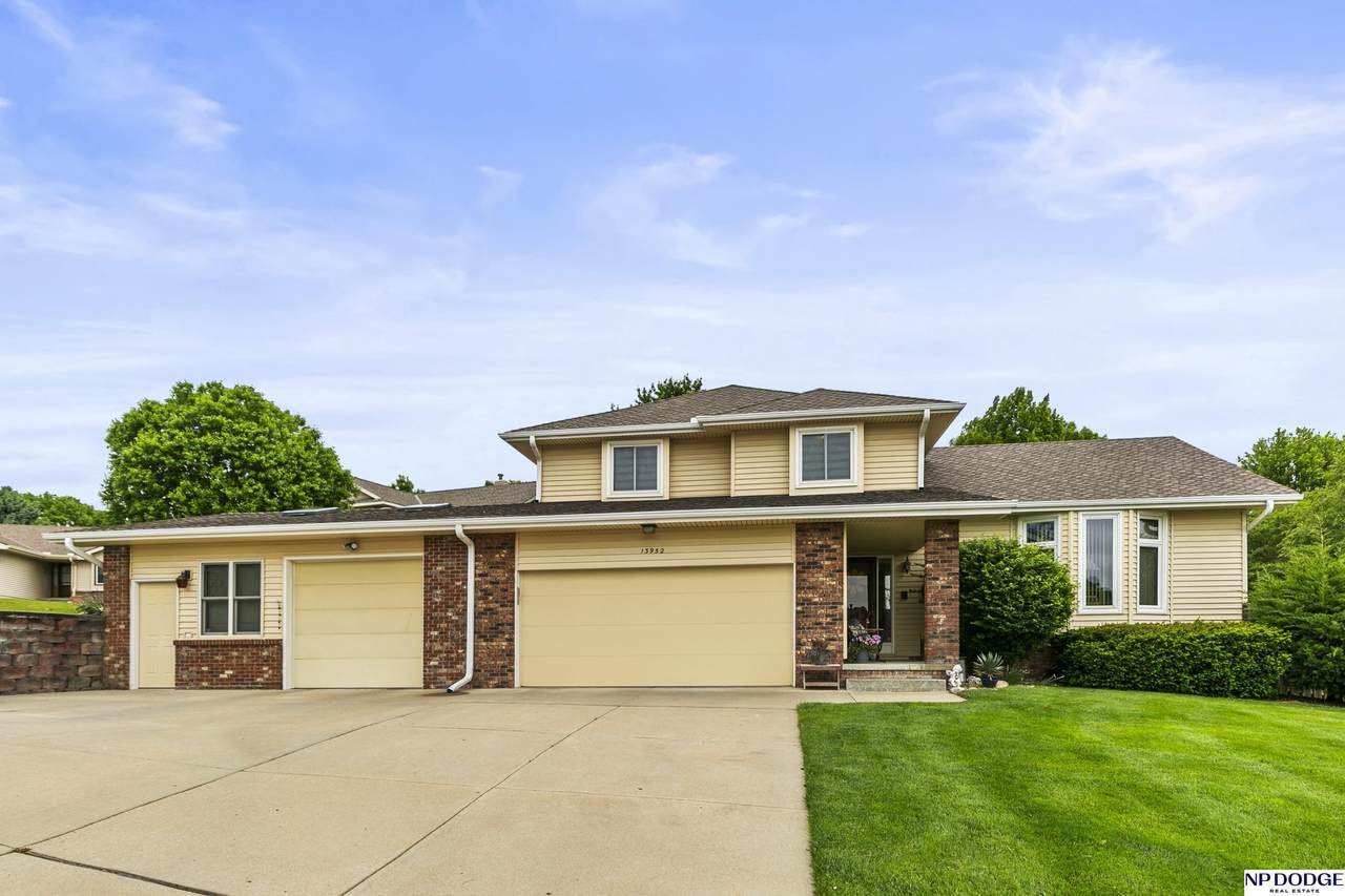 13952 Frederick Circle - Photo 1