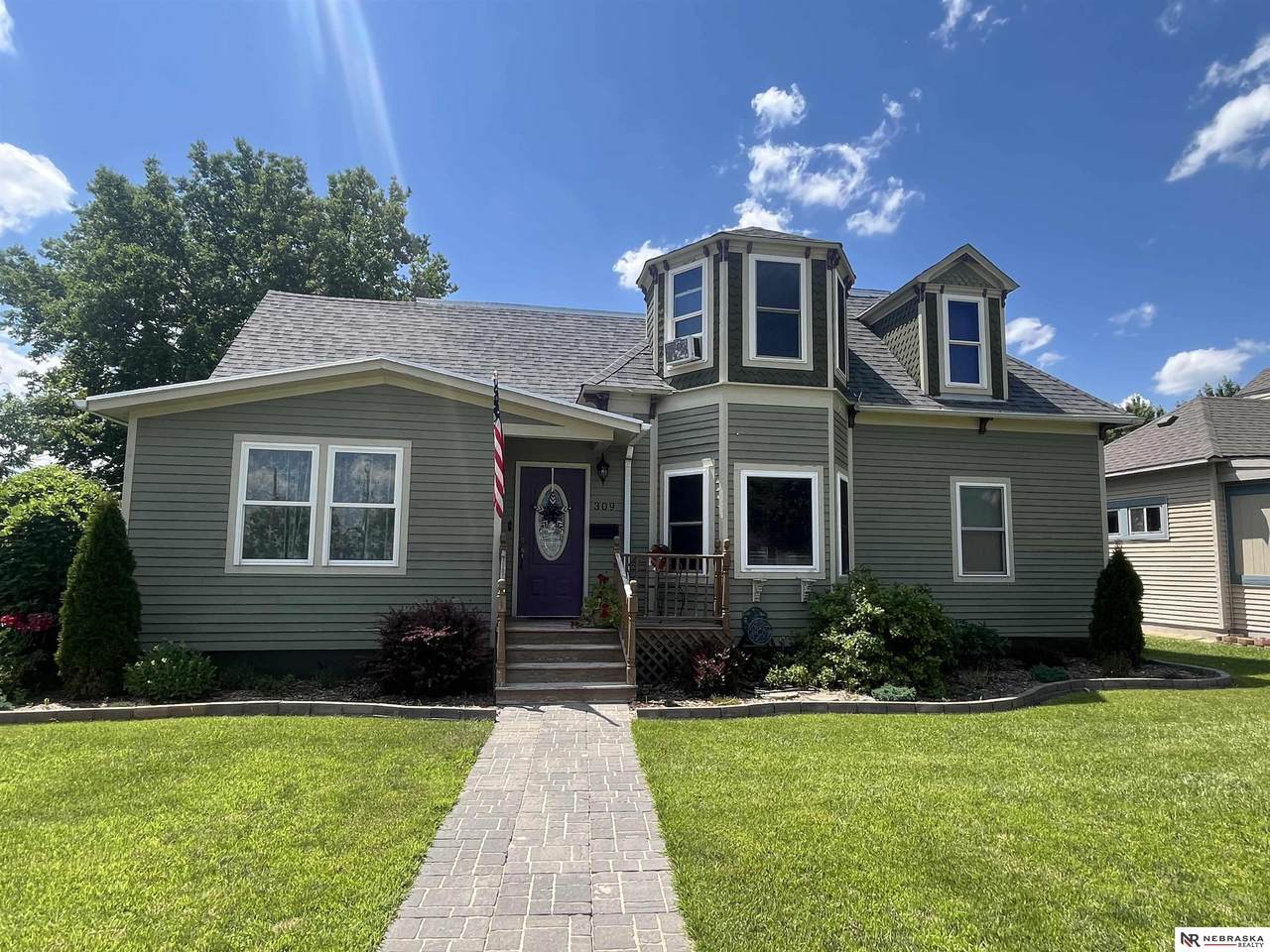 309 Cherry Street - Photo 1