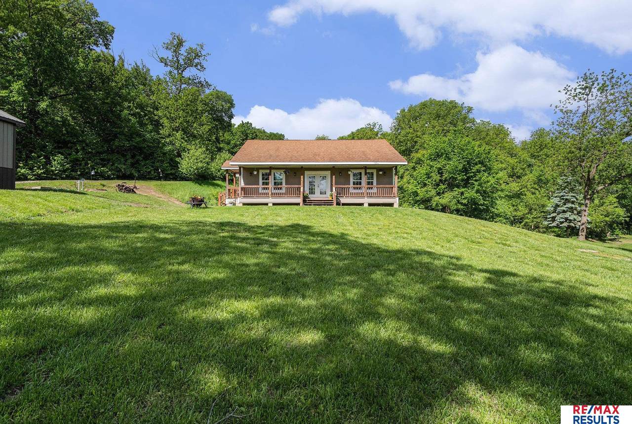 2004 136th Lane - Photo 1