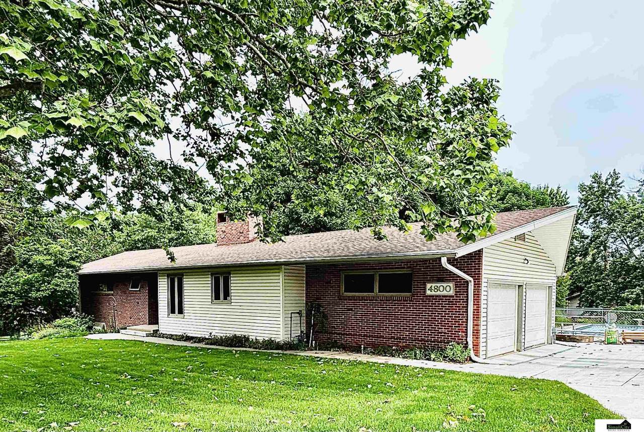 4800 Mandarin Circle - Photo 1