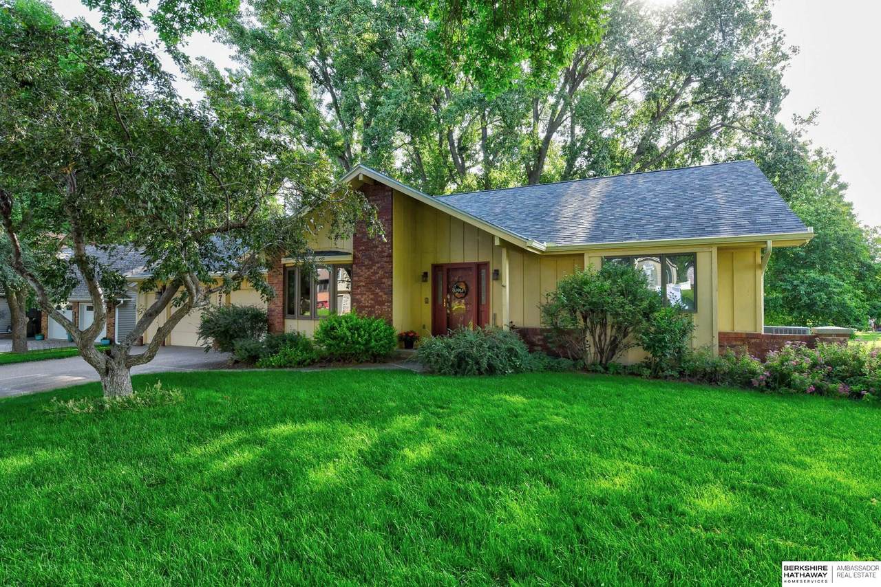 2710 Eagle Drive - Photo 1
