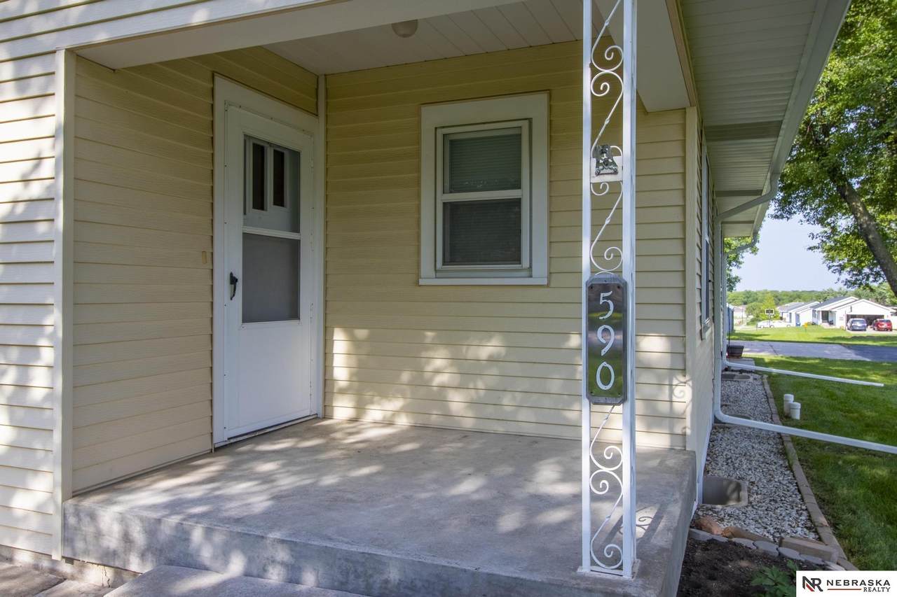 590 Tyler Street - Photo 1