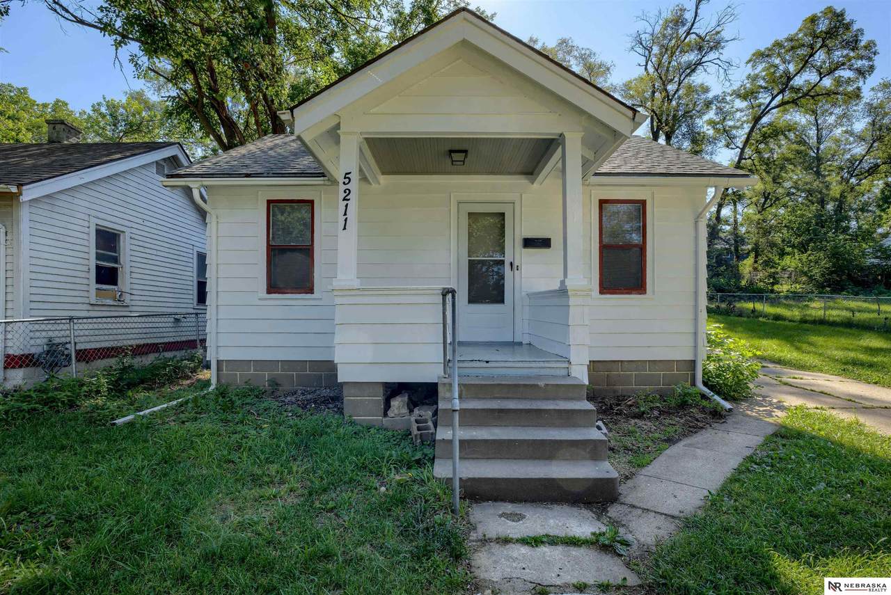 5211 38TH Street - Photo 1