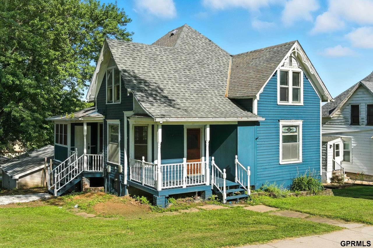 506 Walnut Street - Photo 1