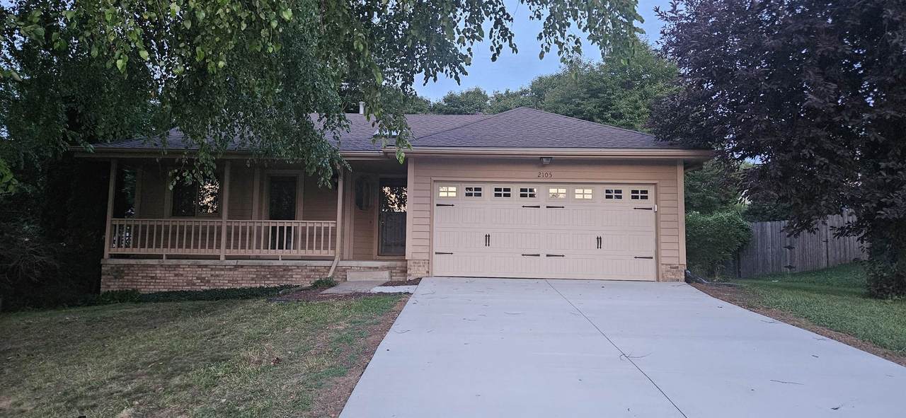 2105 Marilyn Drive - Photo 1